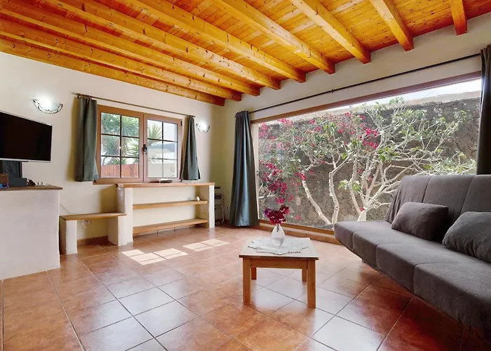 Yukalele 2 לאחארס