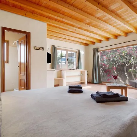 Дом отдыха Yukalele 2 *