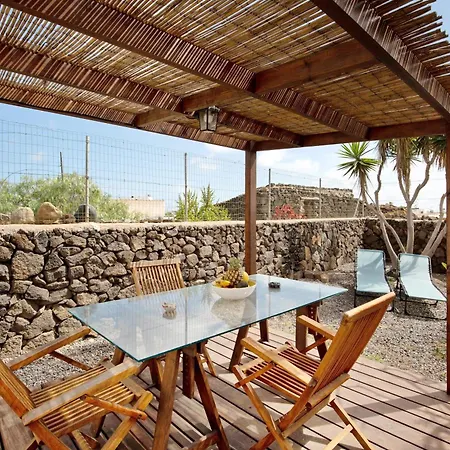 Yukalele 2 Holiday home